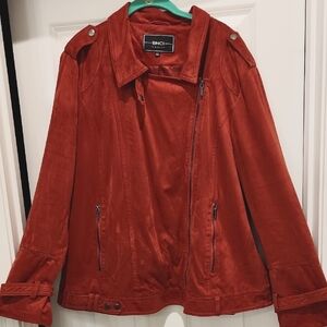 BNCI by Blanc Noir fully lined soft faux seude rust moto jacket 2x